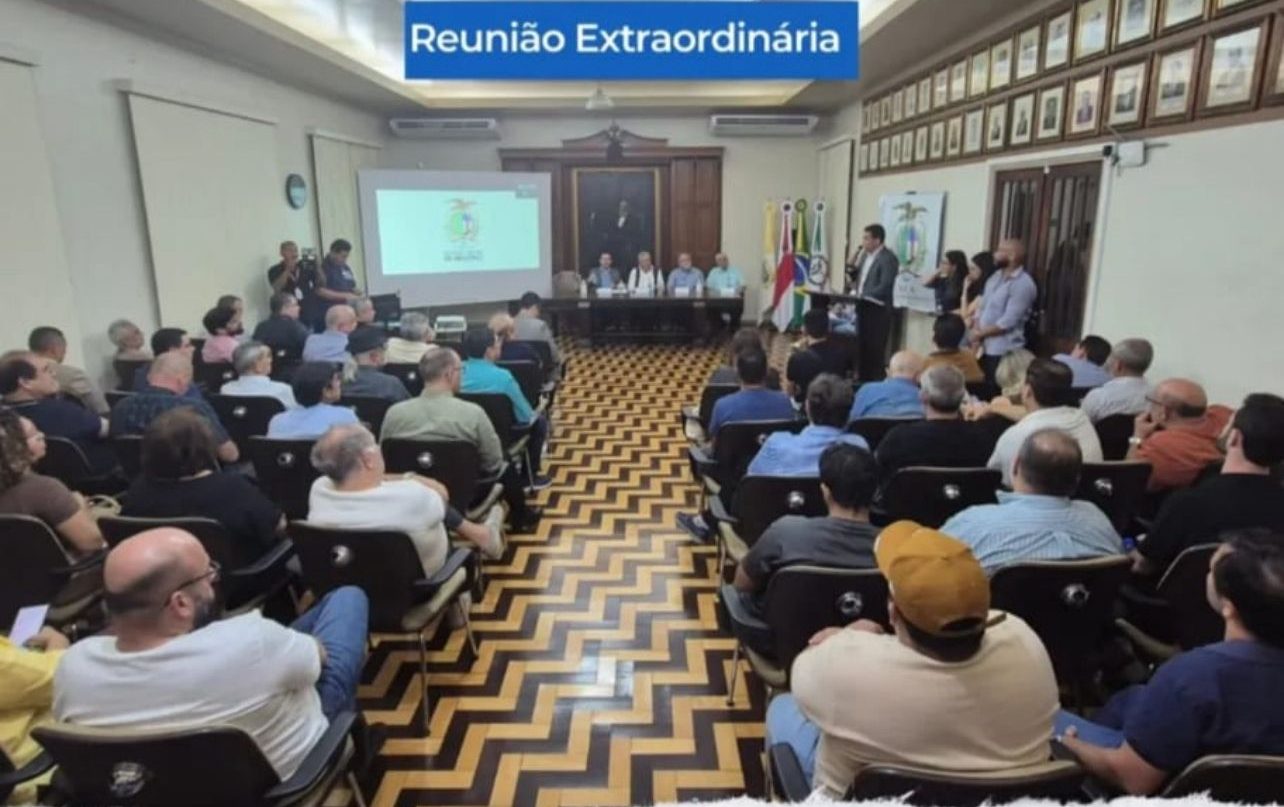 Foto da reunião da ACA sobre a Faixa Liberada no Centro Historico de Manaus
