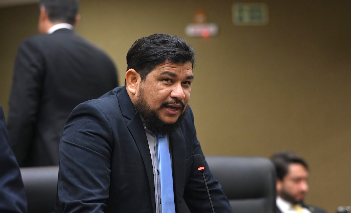 Imagem mostra o vereador Rosinaldo Bual - Vereador Rosinaldo Bual preso por rachadinha em operação do Gaeco